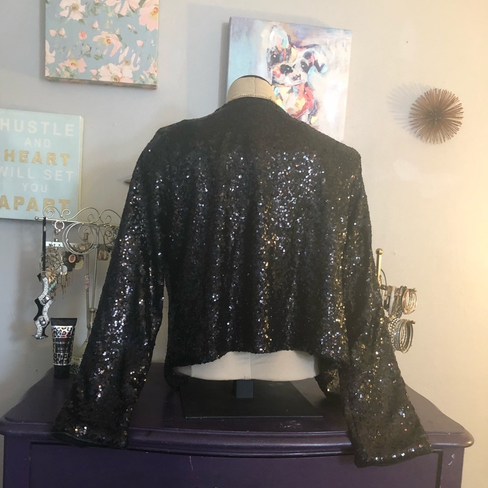 Sequined Blazer In black - Picture 2 of 2